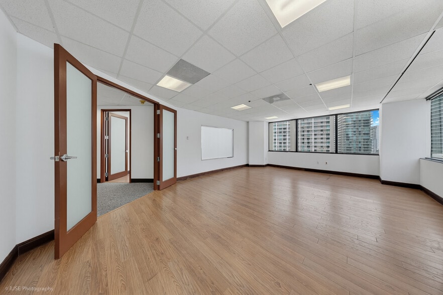 More Photos Of 1200 Brickell Ave, Miami Loft Creative Space For Sale