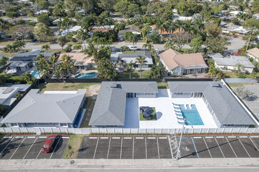 Primary Photo Of 2009-2025 NE 26th St, Wilton Manors Apartments For Sale