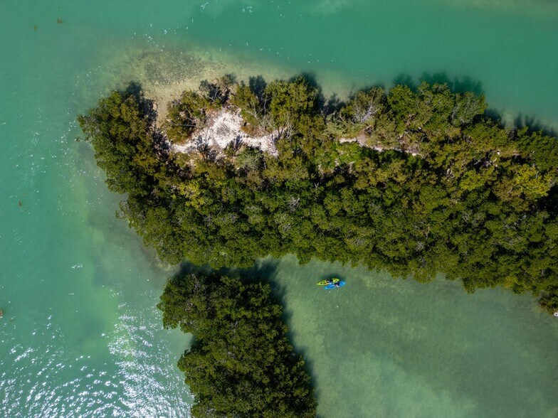 More Photos Of 7000 5th St, Key West Land For Sale