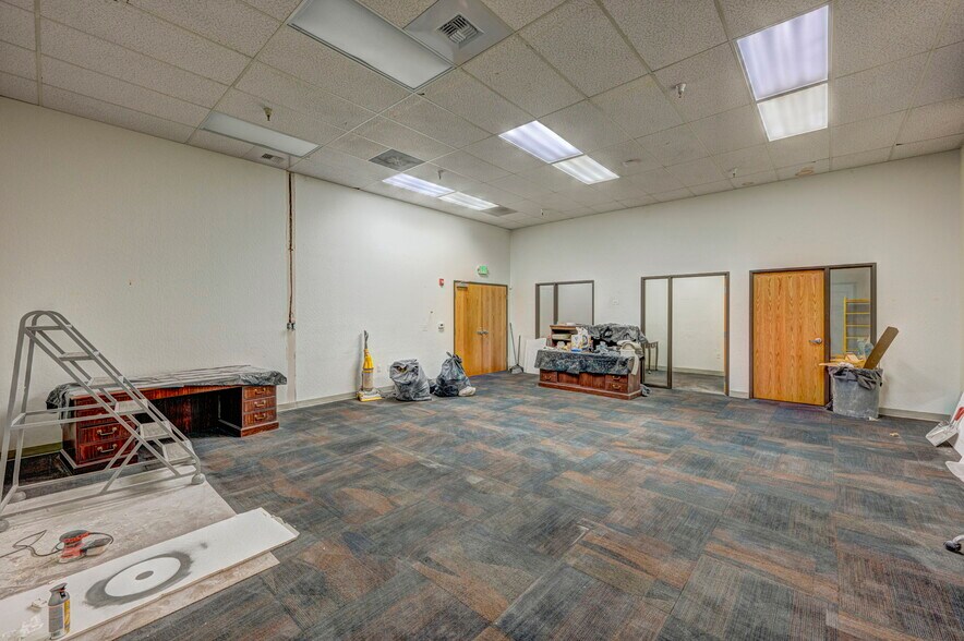 More Photos Of 634 Ryland St, Reno Office For Sale