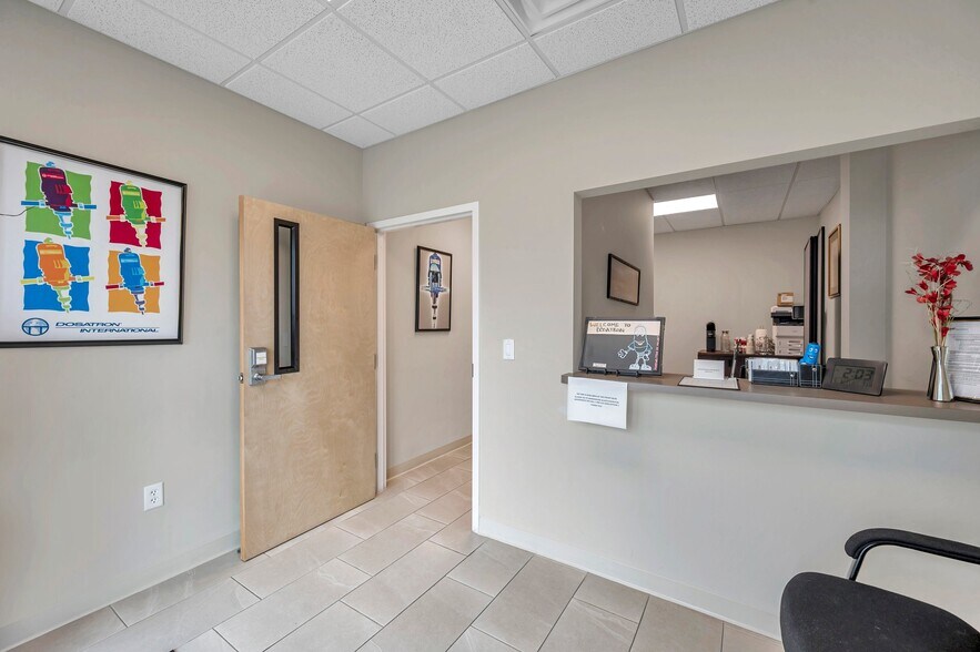 More Photos Of 2090 Sunnydale Blvd, Clearwater Manufacturing For Sale