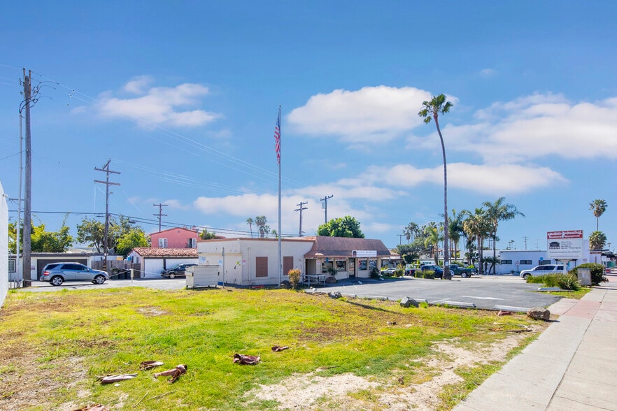 More Photos Of 724 N El Camino Real, San Clemente Freestanding For Sale