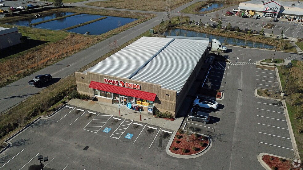 More Photos Of 7989 US Highway 117 S, Rocky Point General Retail For Lease