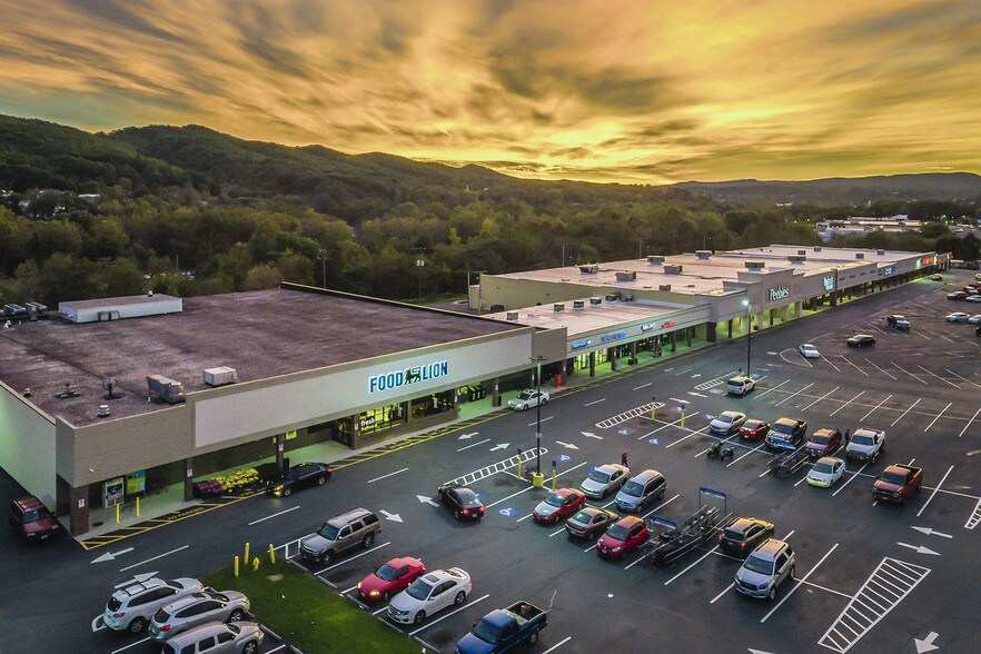 Primary Photo Of 1200 E Main St, Pulaski Unknown For Sale