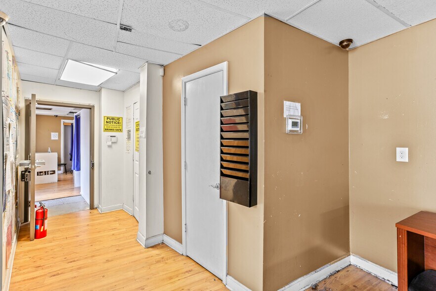 More Photos Of 6580 Ga-85 Hwy, Riverdale General Retail For Sale