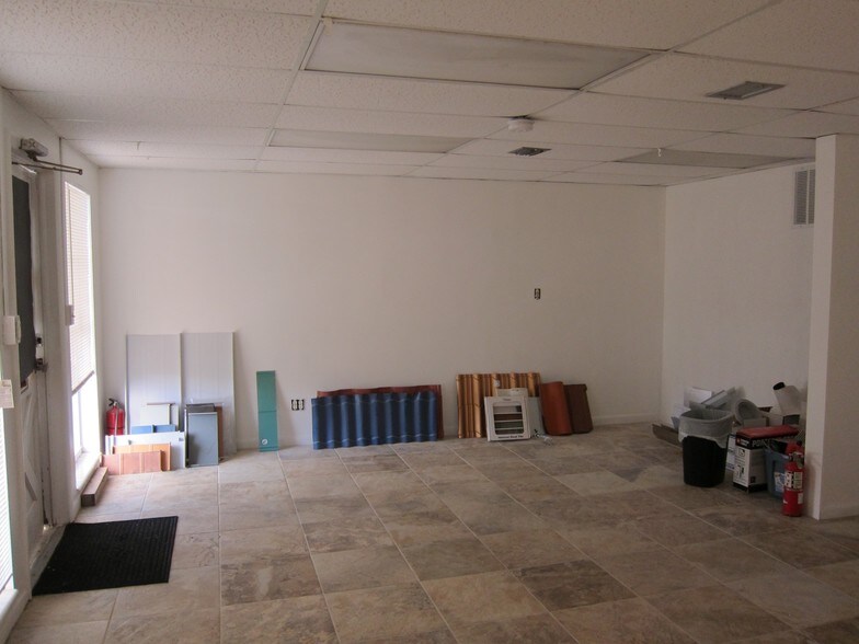 More Photos Of 21423 Overseas Hwy, Cudjoe Key Freestanding For Lease