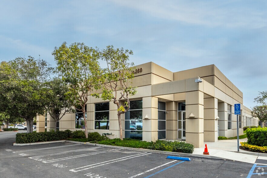 More Photos Of 16263 Laguna Canyon Rd, Irvine Unknown For Lease