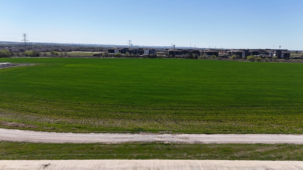 More Photos Of Hwy 360, Grand Prairie Land For Sale