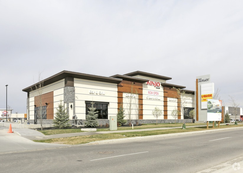 More Photos Of 11135 14th St NE, Calgary Restaurant For Lease
