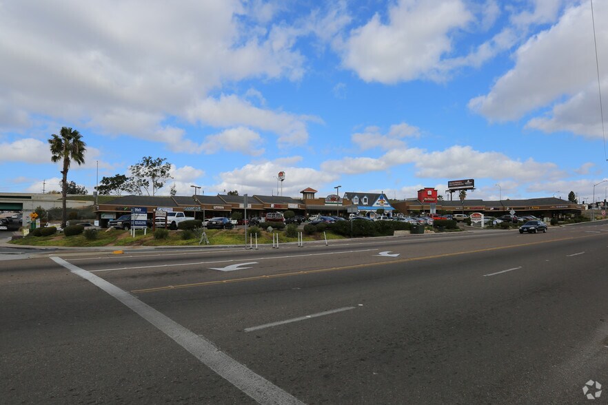 More Photos Of 6902-6998 Federal Blvd, Lemon Grove Restaurant For Lease