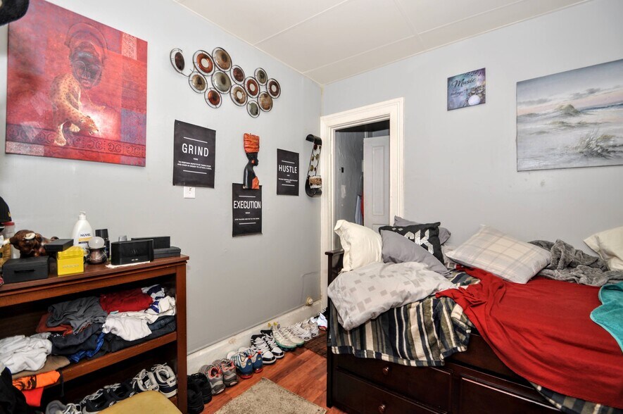 More Photos Of 200 E Elizabeth St, Pittsburgh Apartments For Sale