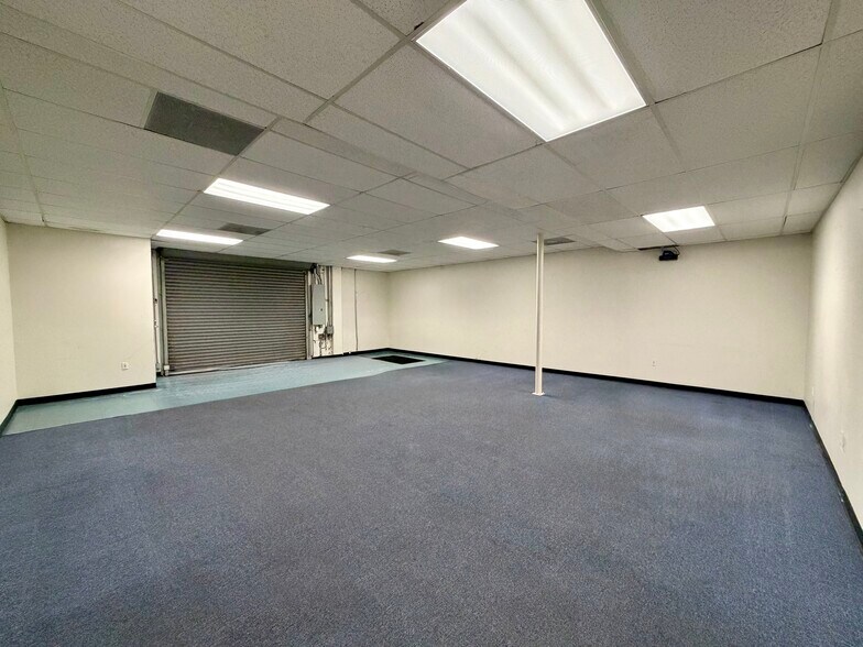 More Photos Of 2675 Junipero Ave, Signal Hill Warehouse For Lease