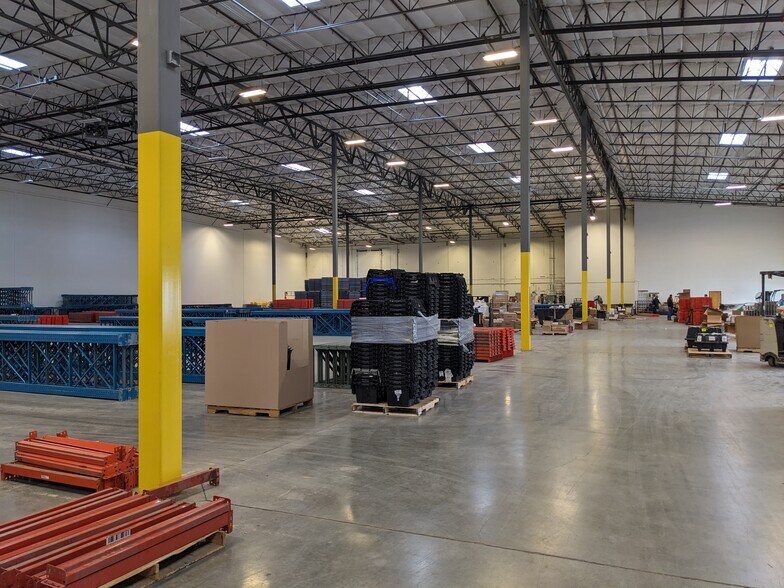 More Photos Of 15750 Lombard Street, Portland Land For Lease