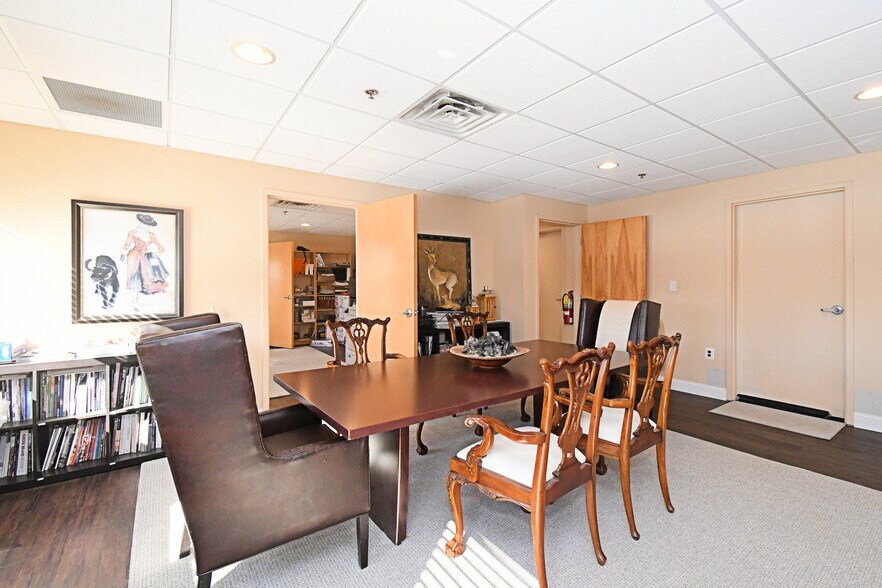 More Photos Of 900 Schell Ln, Phoenixville Office For Sale