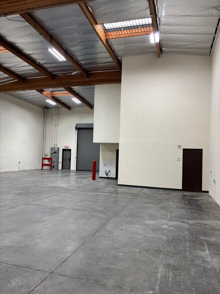 More Photos Of 9755 Rush St, South El Monte Warehouse For Lease