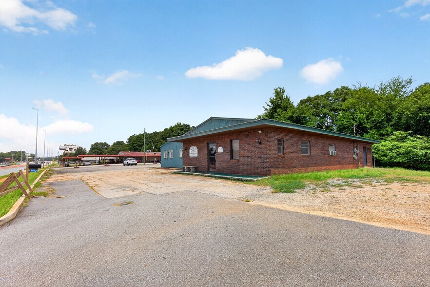 More Photos Of 1412 US-19 Hwy, Thomaston Healthcare For Sale