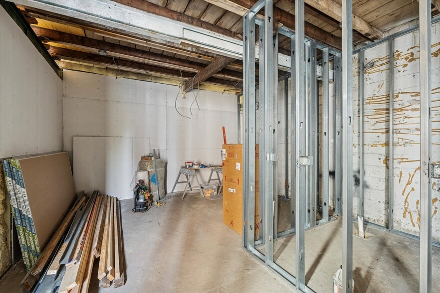 More Photos Of 3605 Salmon St, Philadelphia Industrial For Lease