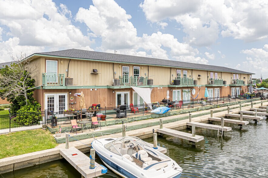 More Photos Of 4848 Pontchartrain Dr, Slidell Apartments For Sale