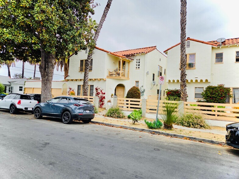 More Photos Of 2853 Buckingham Rd, Los Angeles Multifamily For Sale
