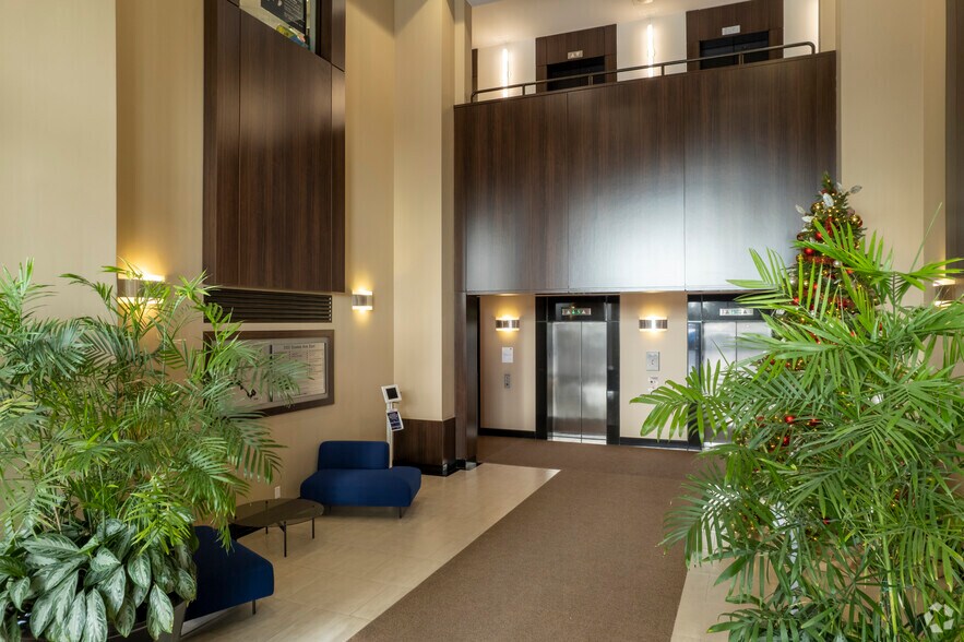 More Photos Of 3100 Steeles Ave E, Markham Office For Lease