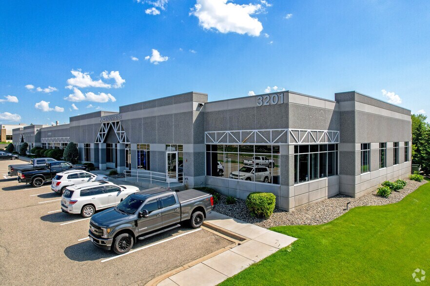 Primary Photo Of 3201 County Road 42 W, Burnsville Showroom For Lease