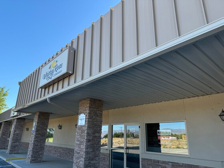 More Photos Of 872 Cottonwood Ln, Fernley Flex For Lease