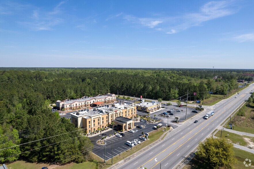 More Photos Of 70 Wallace Martin Dr, Hinesville Hospitality For Sale
