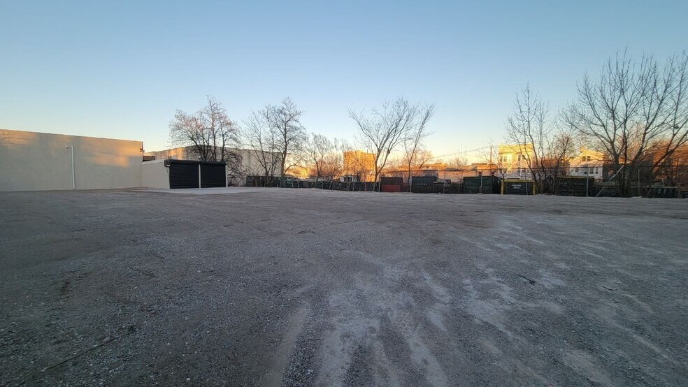 More Photos Of 160-178 Jelliff Ave, Newark Warehouse For Sale