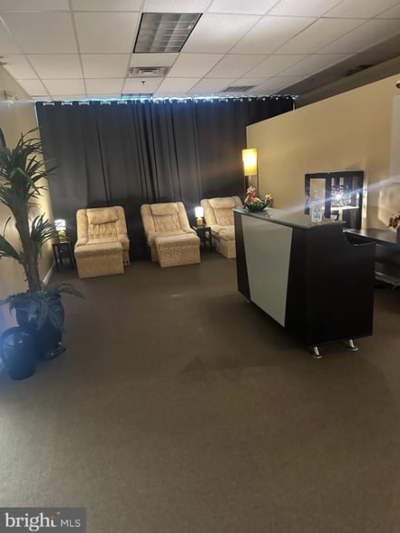 More Photos Of 21580 Atlantic Blvd, Sterling Warehouse For Sale