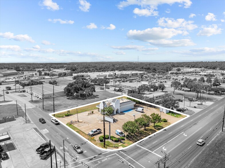 Primary Photo Of 1329 S Jackson St, Jacksonville Drugstore For Lease