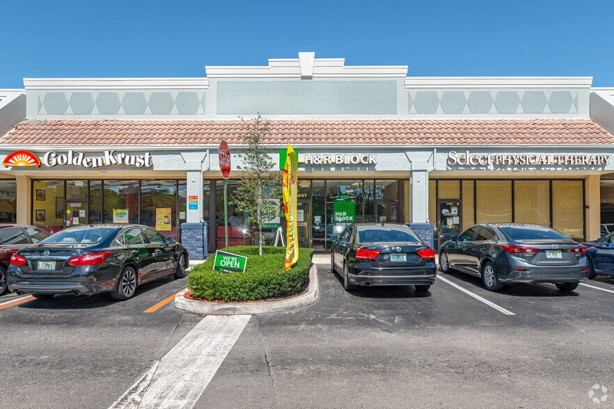 More Photos Of 10075-10155 W Oakland Park Blvd, Sunrise Unknown For Lease