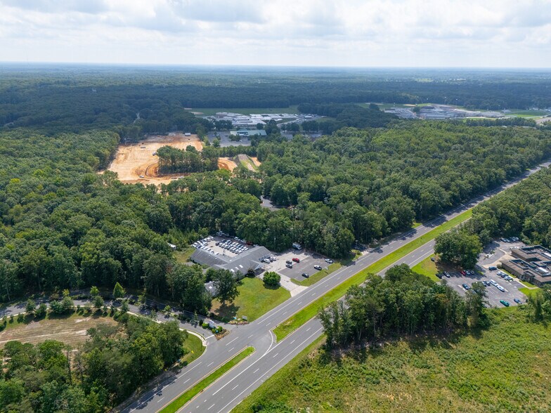 More Photos Of 350 Route 73, Berlin Health Club For Sale