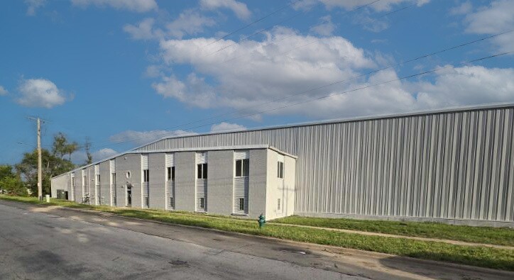 Primary Photo Of 2055 N Towne Ln NE, Cedar Rapids Industrial For Sale