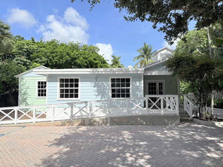 More Photos Of 131 N Swinton Ave, Delray Beach Office For Sale