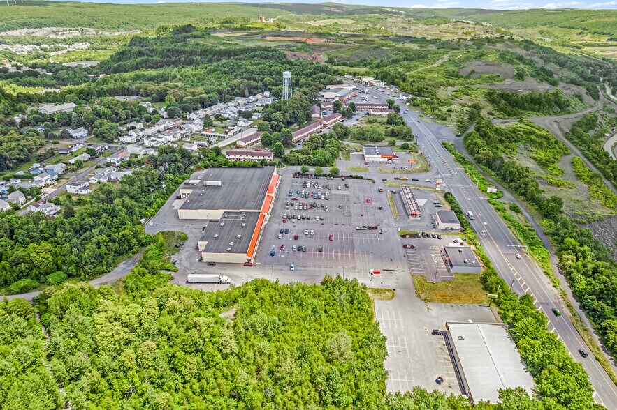 More Photos Of 12 Gold Star Plz, Shenandoah Unknown For Lease