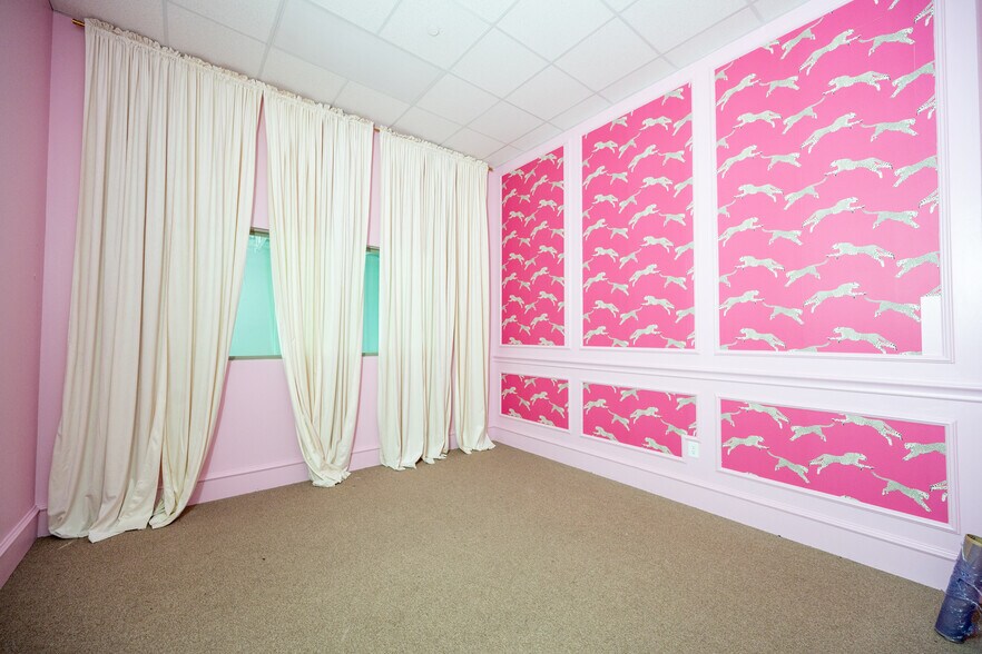 More Photos Of 6610 Fm 359 Rd, Fulshear Light Manufacturing For Lease