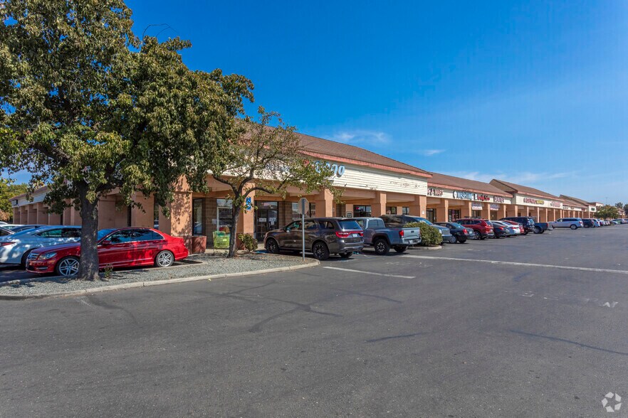 More Photos Of 8142 West Ln, Stockton Unknown For Lease