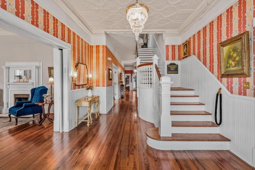 More Photos Of 252 Seavy St, Senoia Hospitality For Sale