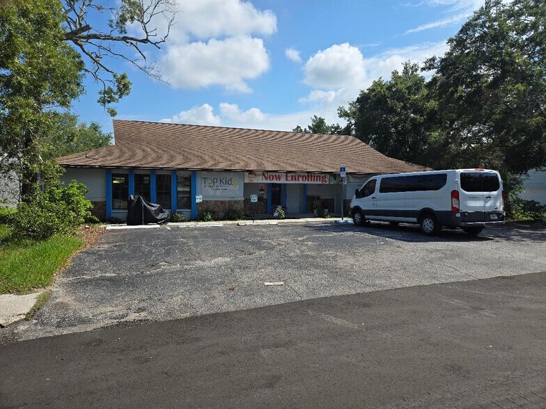 More Photos Of 6115 Central Ave, New Port Richey Specialty For Sale