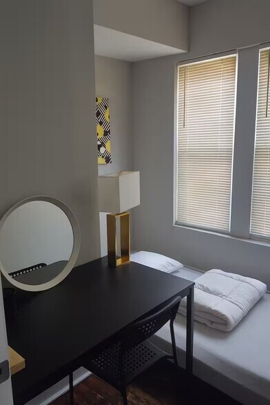 More Photos Of 370-372 Forest St, Columbus Apartments For Sale