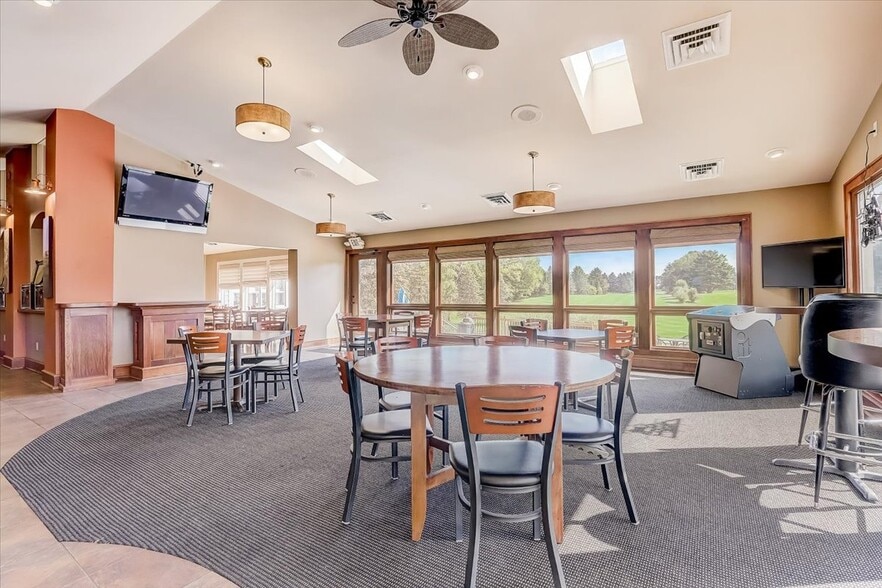 More Photos Of 800 S Main St, Lake Mills Golf Course Driving Range For Sale