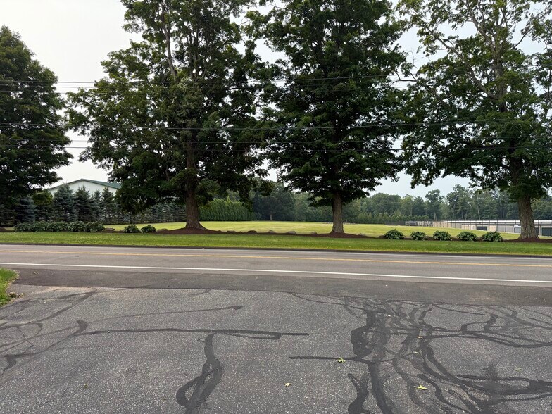Primary Photo Of 515 Burlington rd, Harwinton Industrial For Lease