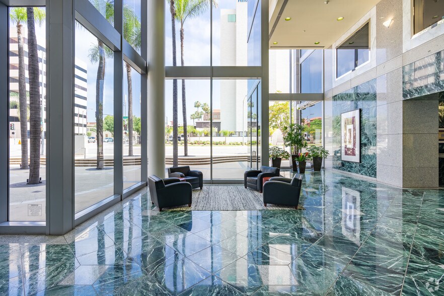 More Photos Of 200 S Los Robles Ave, Pasadena Office For Lease