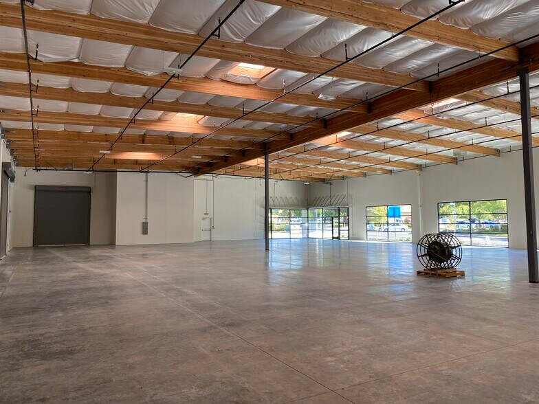 More Photos Of 11201 Sun Center Drive, Rancho Cordova Showroom For Lease