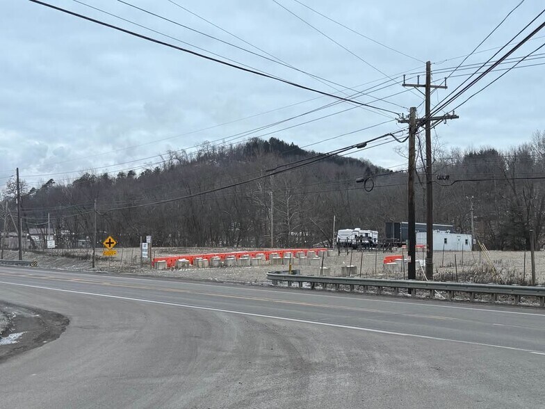 Primary Photo Of 8936 Route 422 Hwy, Indiana Land For Lease