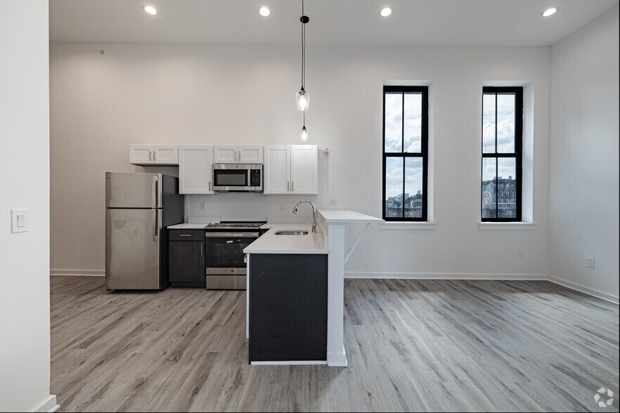 More Photos Of 70 Roseville Ave, Newark Apartments For Sale