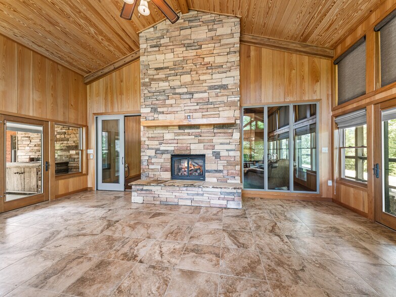More Photos Of 110 Lizard ln, Story Specialty For Sale