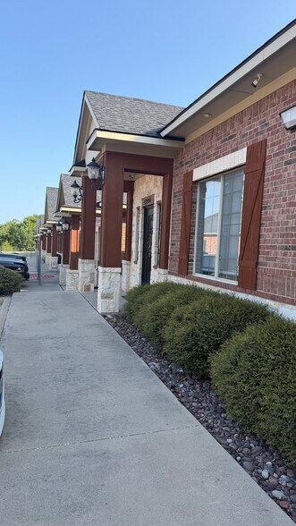 More Photos Of 7000 Parkwood Blvd, Frisco Office For Lease