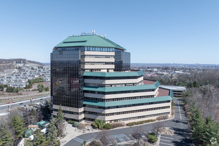 More Photos Of 150 Clove Rd, Little Falls Office For Lease