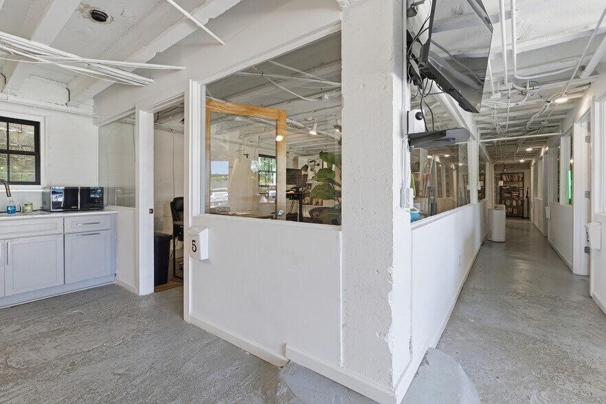More Photos Of 829 Gale Ln, Nashville Loft Creative Space For Sale
